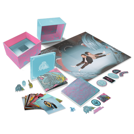 Scaled and Icy (Limited Edition Box Set)